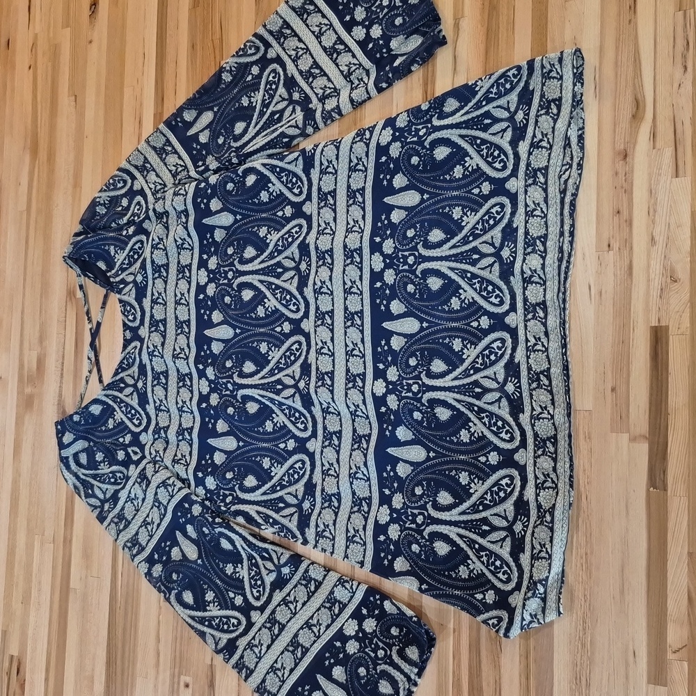 Blu Pepper vintage, Paisley and Floral Blouse